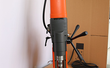 磁力鉆的空心鉆頭出現(xiàn)卡芯的情況應(yīng)該如何處理？